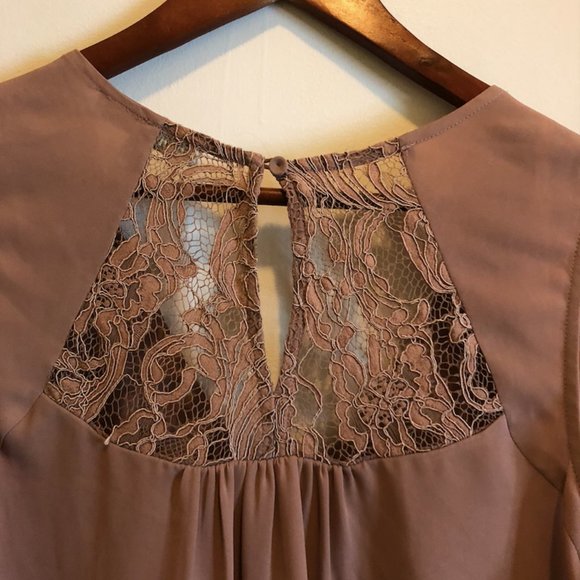 Blush Taupe Lace Tank - DanielRainn - Size Medium - Picture 6 of 8
